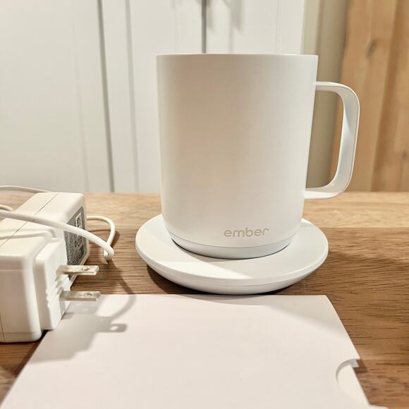Original White Ember Temperature Control Smart Mug 10 oz - Picture 1 of 4